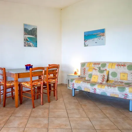 بيت للعطل Sea View Isola Rossa 4